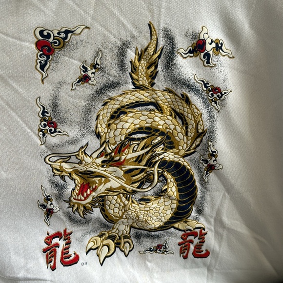 Vintage 90's Gildan Chinese Year of the Dragon Graphic White Sweater size XL - Picture 2 of 10